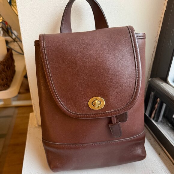 Coach Handbags - Vintage Coach daypack (mahogany)